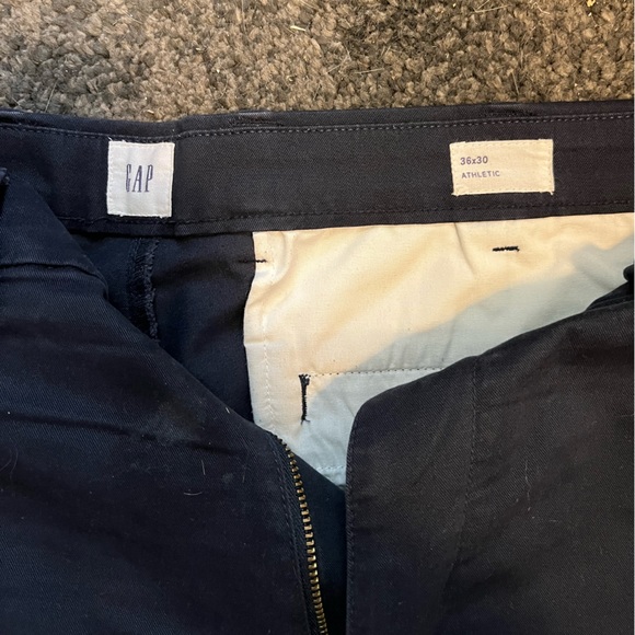 gap pants - Picture 2 of 4